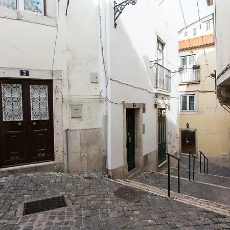 Alfama Regueira Duplex Apartment